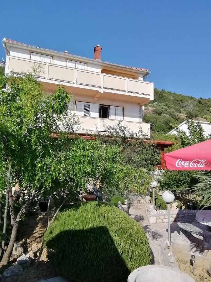 Apartmani Andelo I Ruzica Mundanije Exterior photo