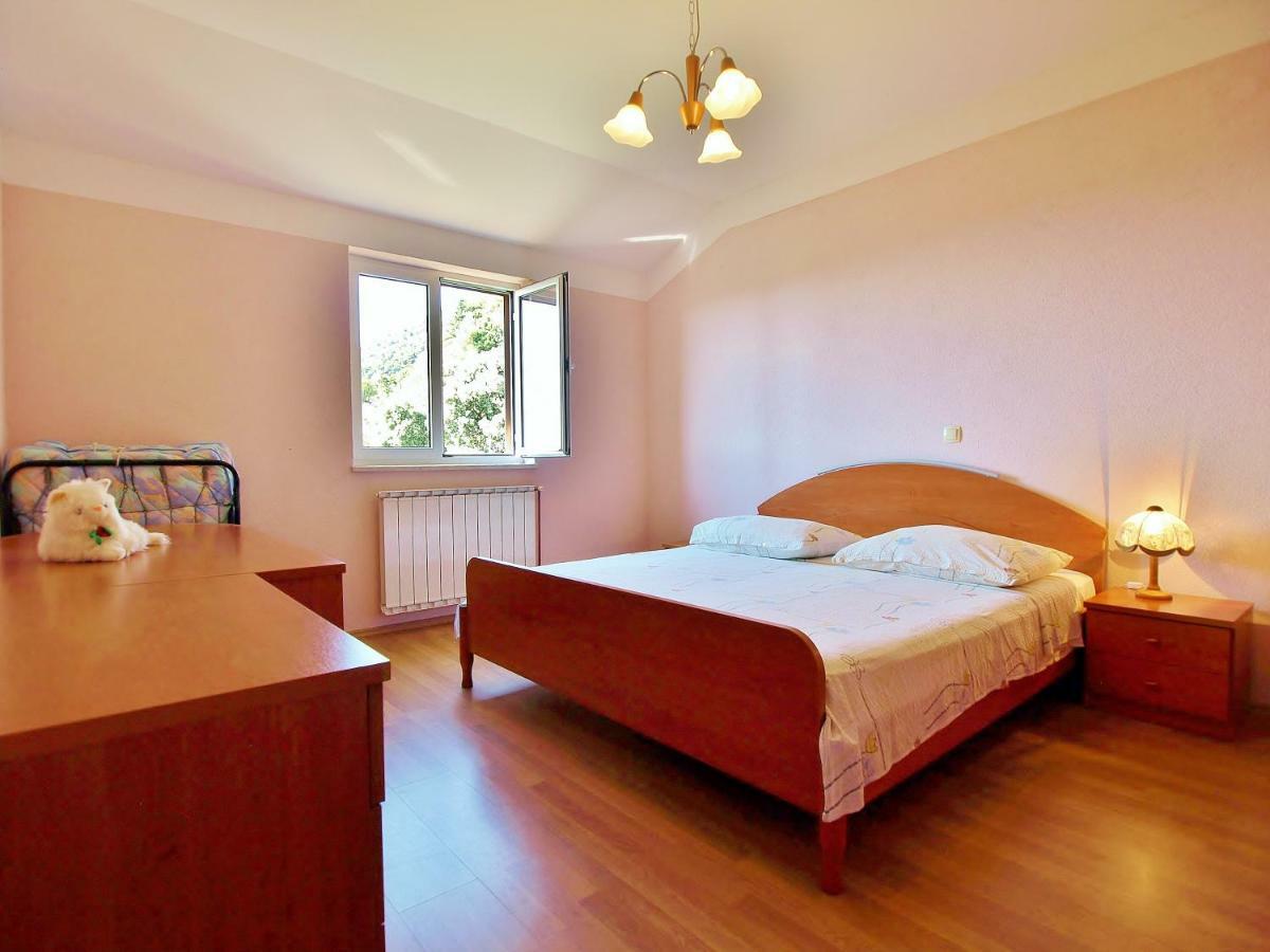 Apartmani Andelo I Ruzica Mundanije Exterior photo