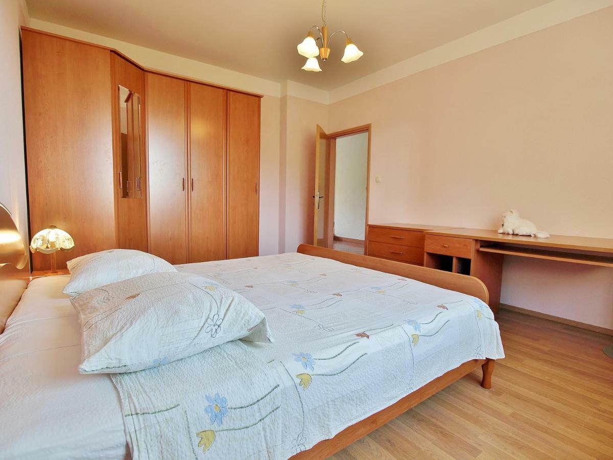 Apartmani Andelo I Ruzica Mundanije Exterior photo
